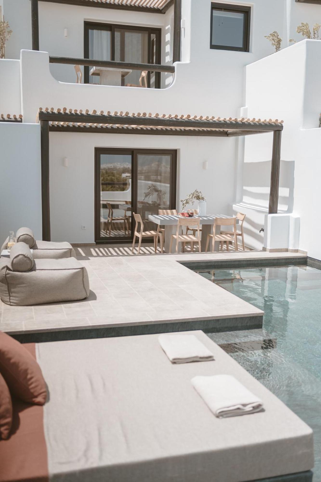 Kalea Luxury