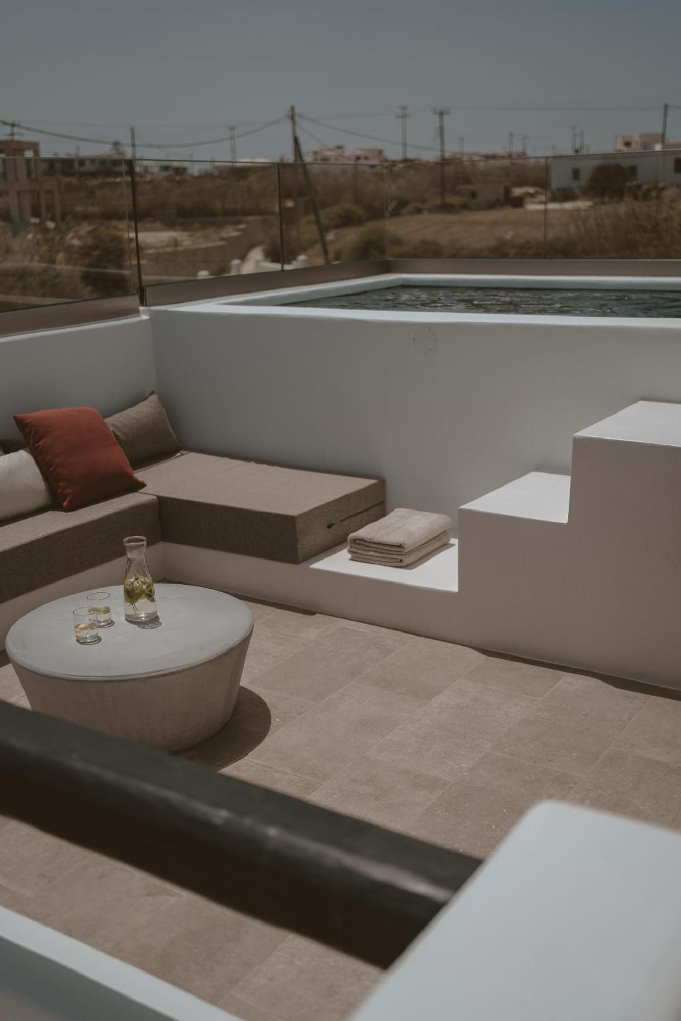 Kalea Luxury